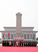 致敬榮光，守護同行！湖北領威保安公司組織員